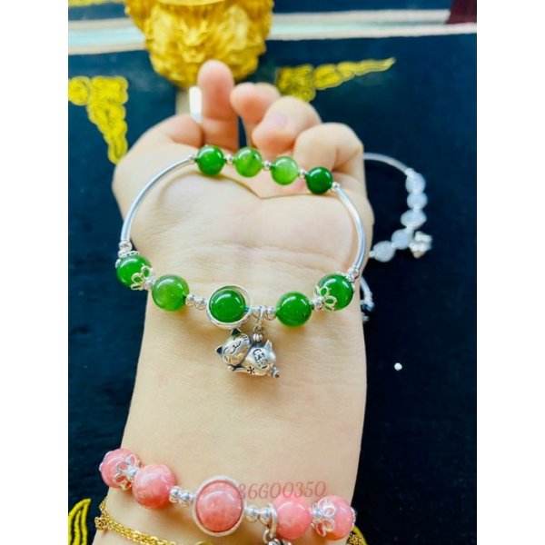 Vòng Ngọc Bích hợp với tất cả các mệnh