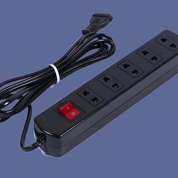 Ổ cắm chịu tải có dây 5 ổ cắm Nival N5T2,5C