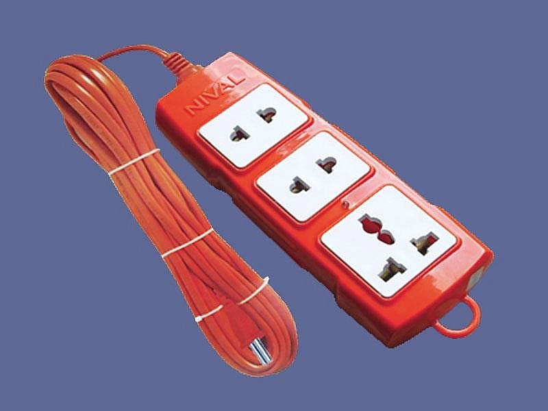 Ổ cắm chịu tải 3000w dây dài 3m Nival (ND330/ND331)