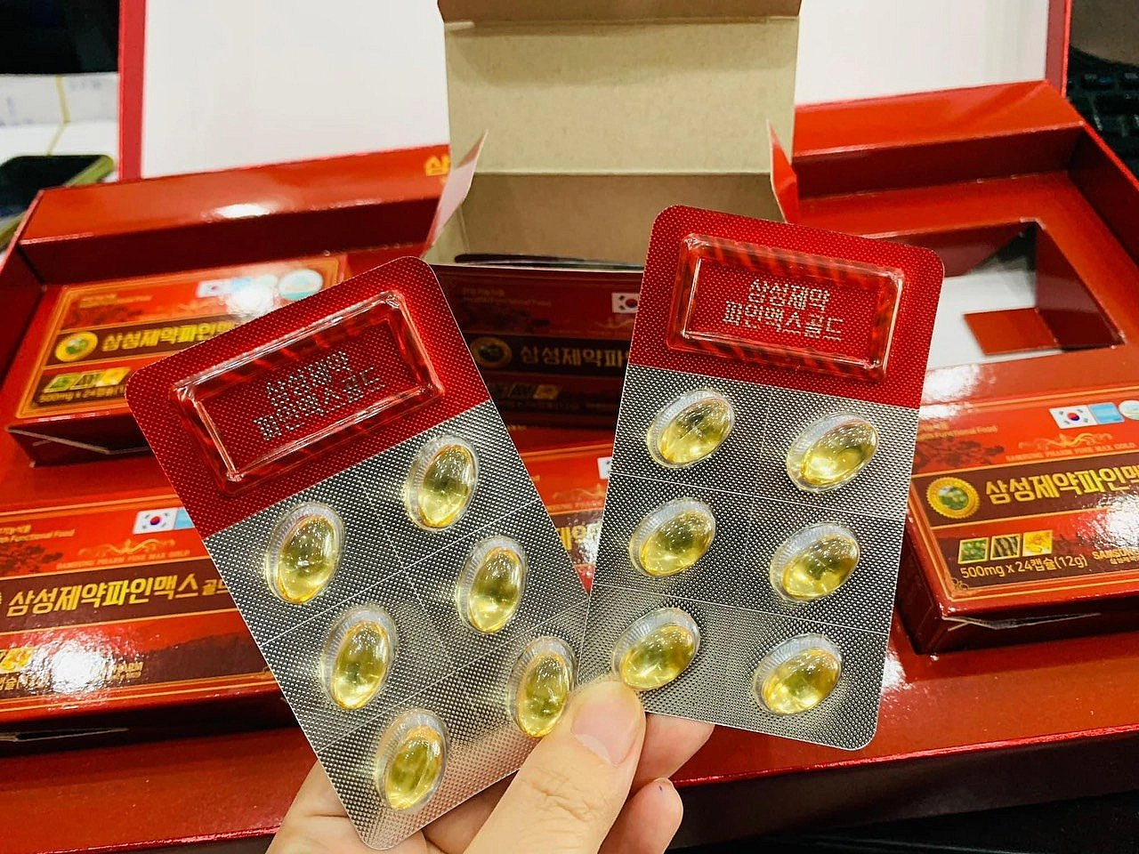 https://hinhanh.webvua.com/uploads/2023/07/08/2cd971e30790724566d402c08c27f89e.webp