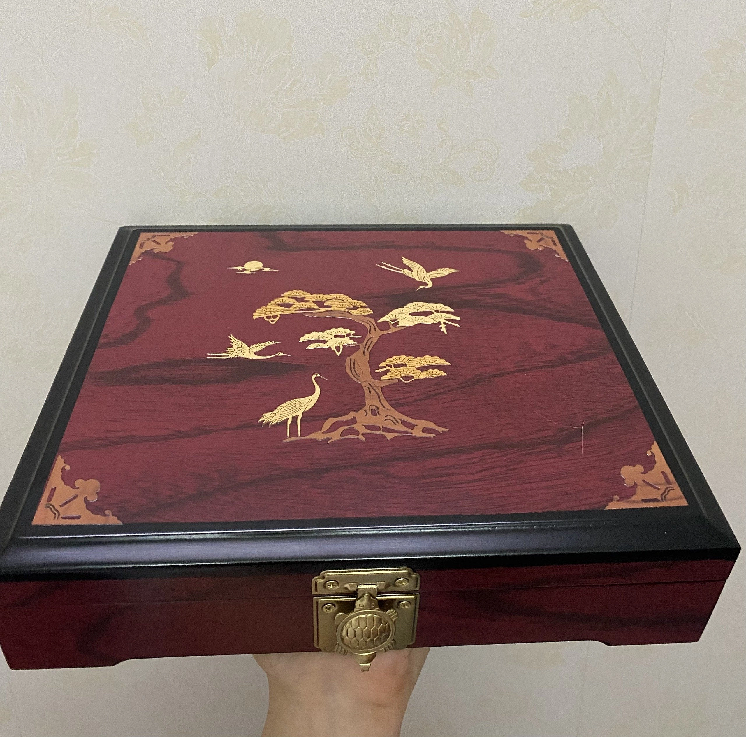 https://hinhanh.webvua.com/uploads/2023/07/19/005b4be2bf191fac4dde9d598f9cb7de.webp