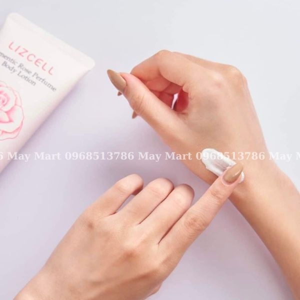 Sữa Dưỡng Thể Cao Cấp Hương Nước Hoa Lizcell Romentic Rose Nâng Tone 200Ml
