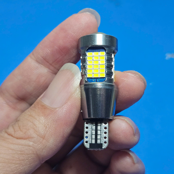 Đèn Led phanh VF5, Bóng led VF5, Bóng đèn led ô tô chân T15, Nháy cảnh báo 3 lần trước khi sáng